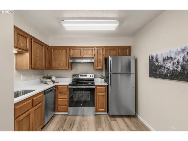 $265,000 | 8720 Southwest Tualatin Road, Unit 205, Tualatin, OR 97062