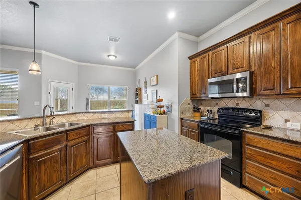 $2,200 | 1704 Dawson Spur, Belton, TX 76513