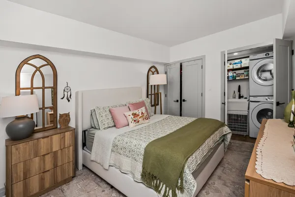 $419,000 | 175 East Delaware Place, Unit 5808, Chicago, IL 60611