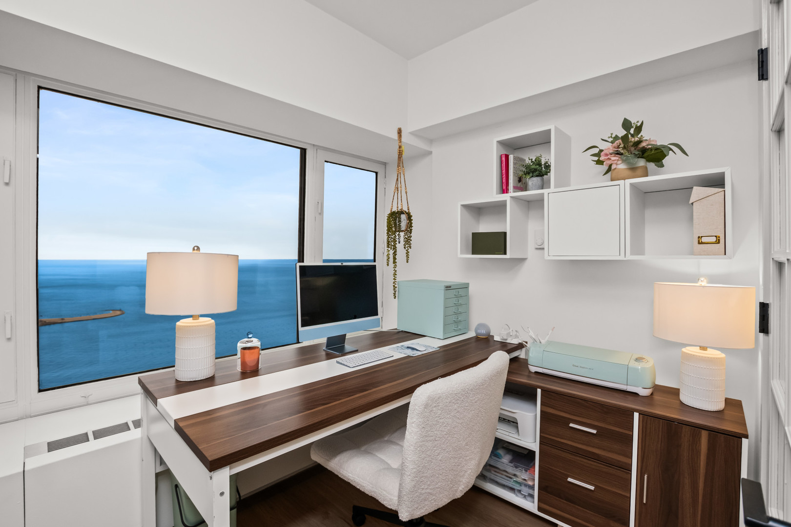 175 East Delaware Place, Unit 5808 Chicago, IL 60611 - Photo 14 of 29 a view of workspace with wooden floor