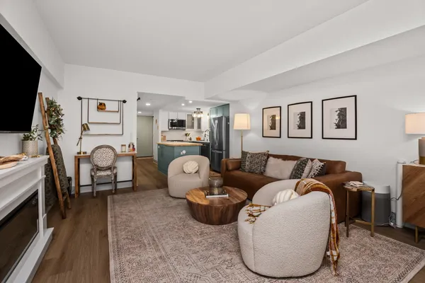 $419,000 | 175 East Delaware Place, Unit 5808, Chicago, IL 60611