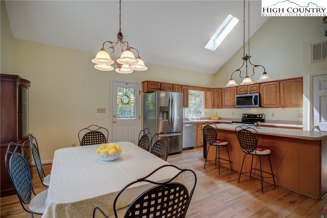 873 Pine Hill Road Boone, NC 28607 - Photo 12 of 40 Gallery Image 12