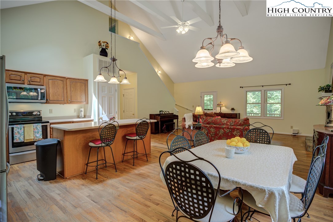 873 Pine Hill Road Boone, NC 28607 - Photo 5 of 40 Gallery Image 5