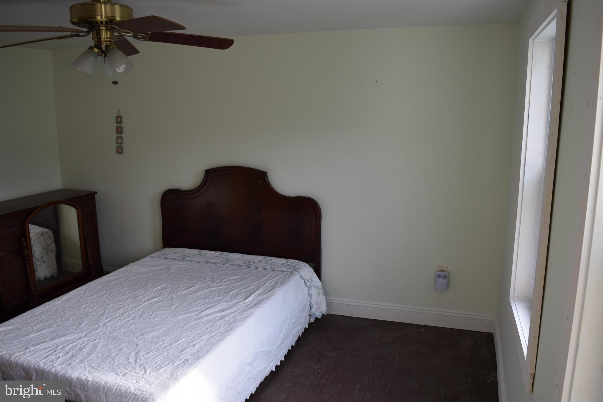 13905 Blairs Valley Road Clear Spring, MD 21722 - Photo 7 of 9 Bedroom