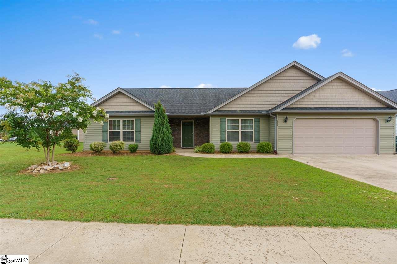 200 Sleepy River Road Simpsonville, SC 29681 - Photo 1 of 28 Gallery Image 1