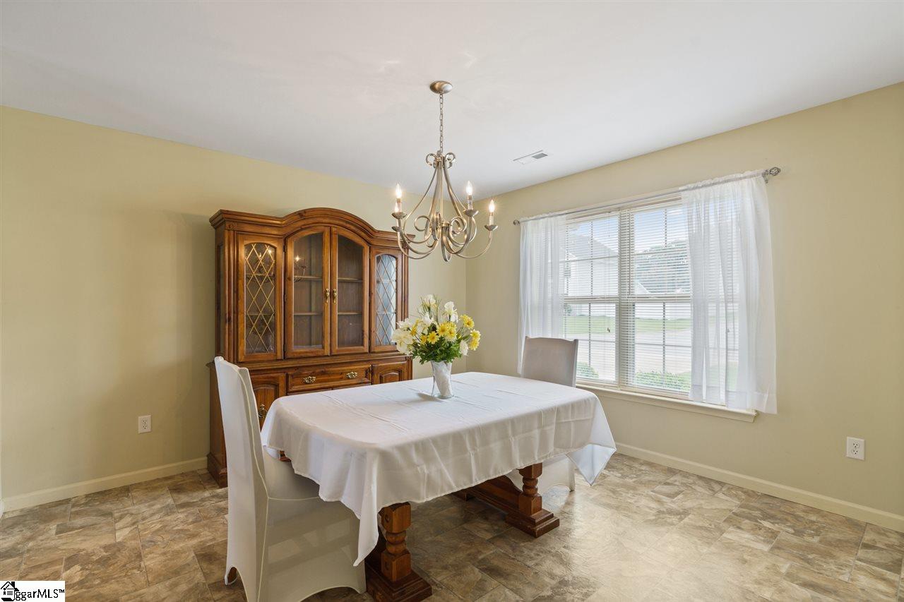 200 Sleepy River Road Simpsonville, SC 29681 - Photo 8 of 28 Gallery Image 8