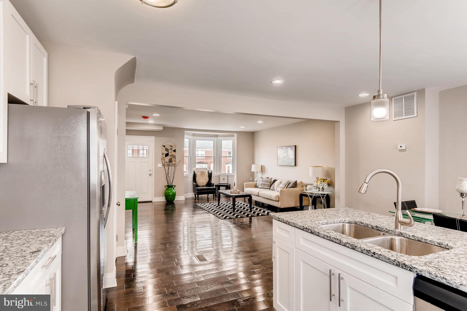 1627 Kingsway Road Baltimore, MD 21218 - Photo 8 of 31
