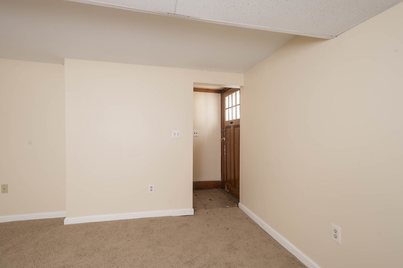 13 B Walnut Street Rochester, NH 03867 - Photo 26 of 28 Gallery Image 26