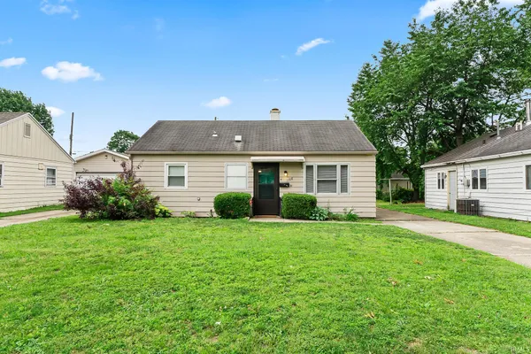 $139,900 | 1108 Curdes Avenue, Fort Wayne, IN 46805
