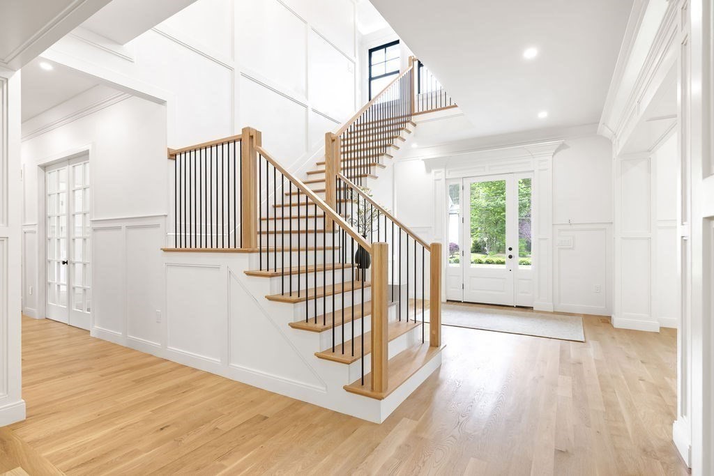 43 Whitman Road Needham, MA 02492 - Photo 18 of 41