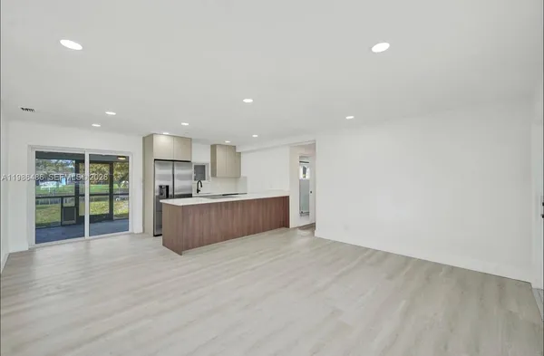 $539,900 | 5023 Southwest 93rd Avenue, Cooper City, FL 33328