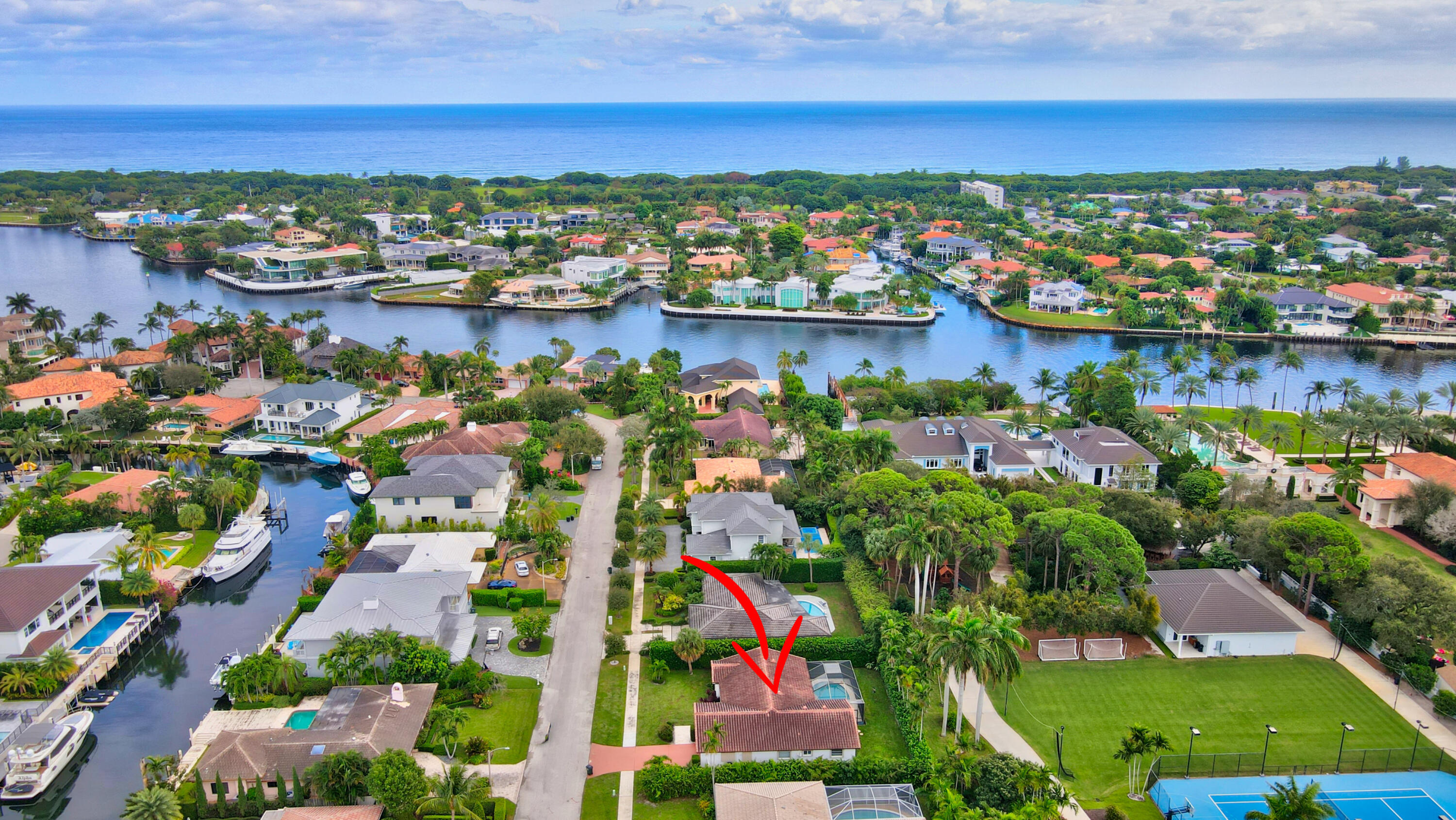 510 Silver Lane Boca Raton, FL 33432 - Photo 24 of 24 an aerial view of residential building and lake
