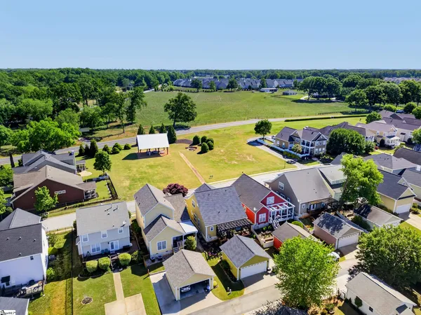 $460,000 | 8 Marquette Road, Simpsonville, SC 29680