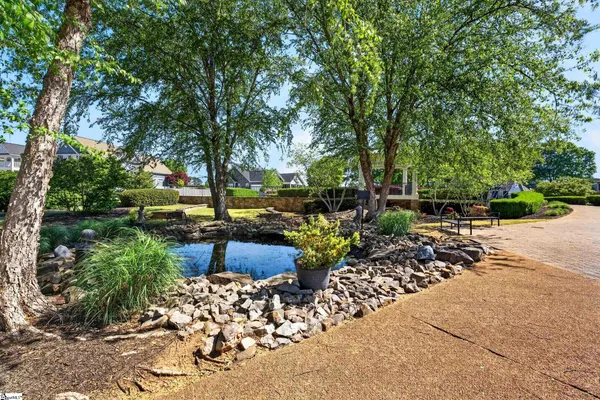 $460,000 | 8 Marquette Road, Simpsonville, SC 29680