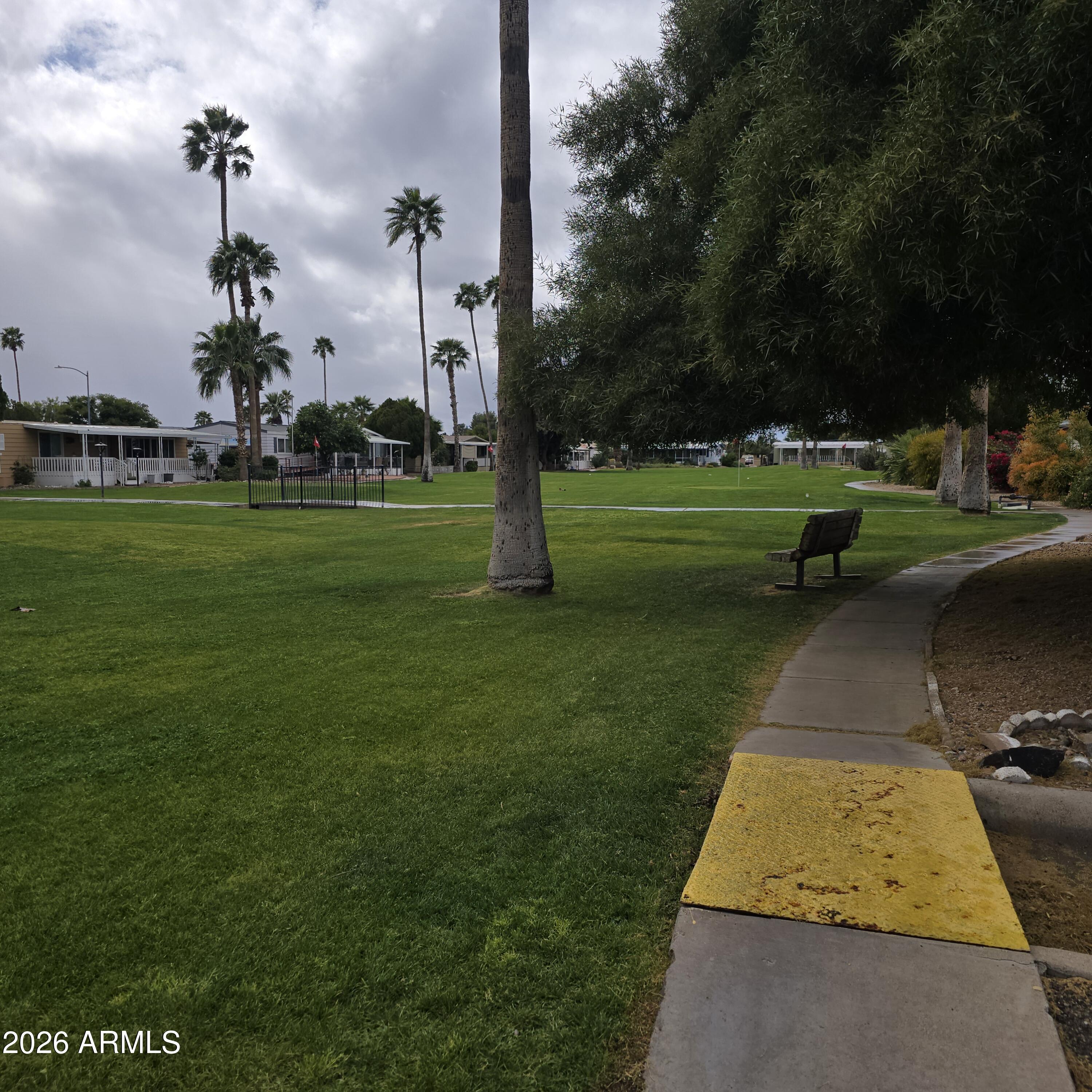 205 West Bell Road, Unit 131 Phoenix, AZ 85023 - Photo 35 of 47 a park with lots of green space and trees