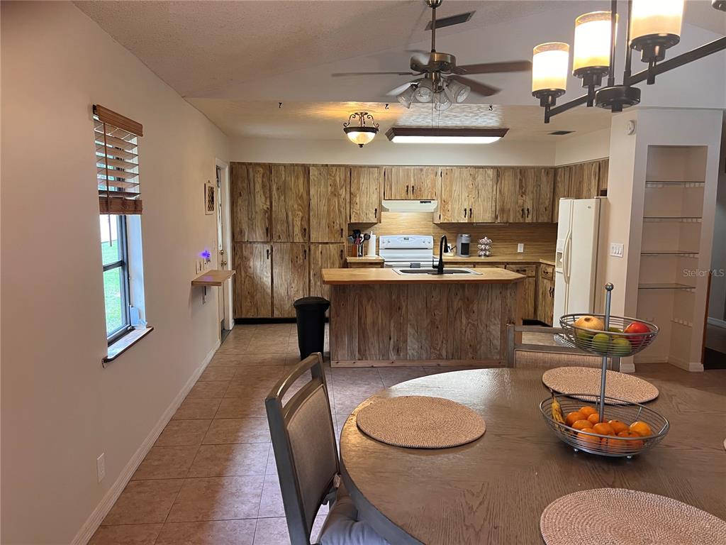 2919 Nicholas Road Fort Pierce, FL 34982 - Photo 10 of 42