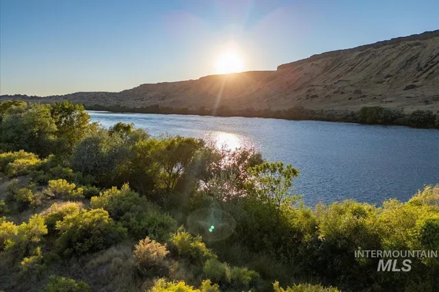 $795,000 | 78 Hammett Id 83627, Hammett, ID 83627