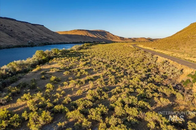 $795,000 | 78 Hammett Id 83627, Hammett, ID 83627