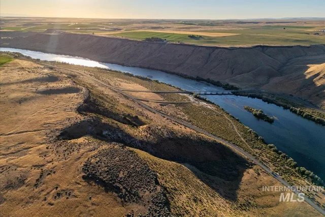 $795,000 | 78 Hammett Id 83627, Hammett, ID 83627