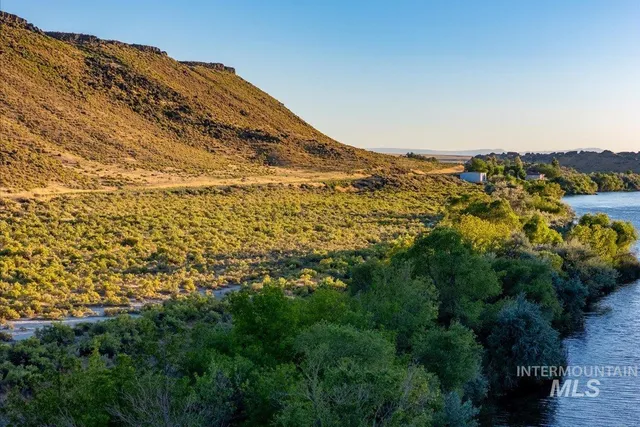 $795,000 | 78 Hammett Id 83627, Hammett, ID 83627