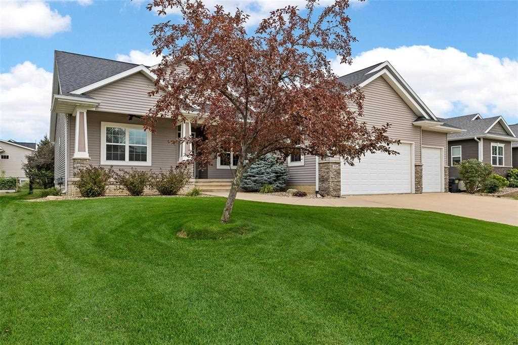 3516 Fitzroy Road Hiawatha, IA 52233 - Photo 2 of 50 Gallery Image 2