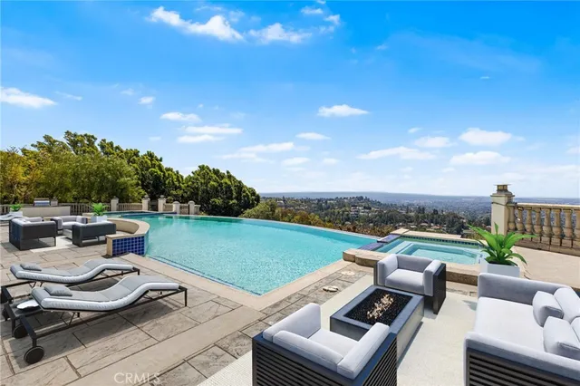 $8,800,000 | 10219 Sunrise Lane, North Tustin, CA 92705