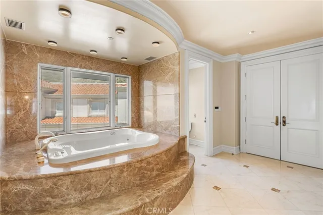 $8,800,000 | 10219 Sunrise Lane, North Tustin, CA 92705