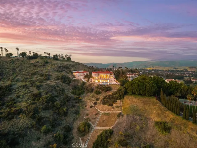 $8,800,000 | 10219 Sunrise Lane, North Tustin, CA 92705