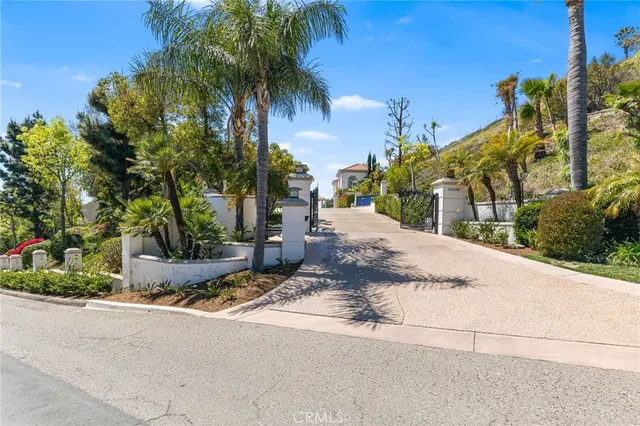 $8,800,000 | 10219 Sunrise Lane, North Tustin, CA 92705
