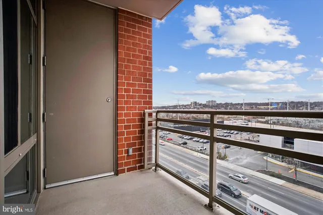 $2,350 | 3600 South Glebe Road, Unit 509W, Arlington, VA 22202