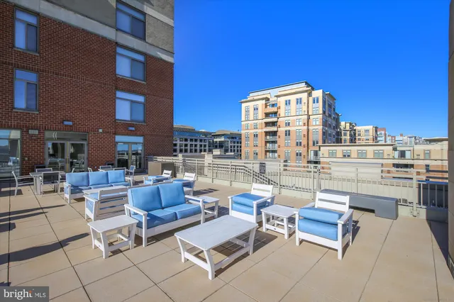 $2,350 | 3600 South Glebe Road, Unit 509W, Arlington, VA 22202
