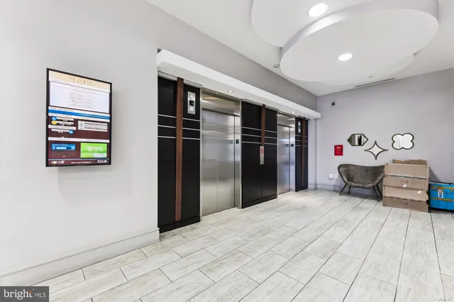 $2,350 | 3600 South Glebe Road, Unit 509W, Arlington, VA 22202