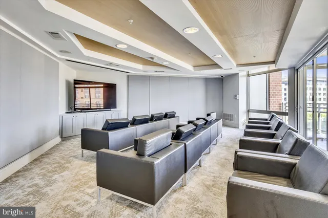 $2,350 | 3600 South Glebe Road, Unit 509W, Arlington, VA 22202