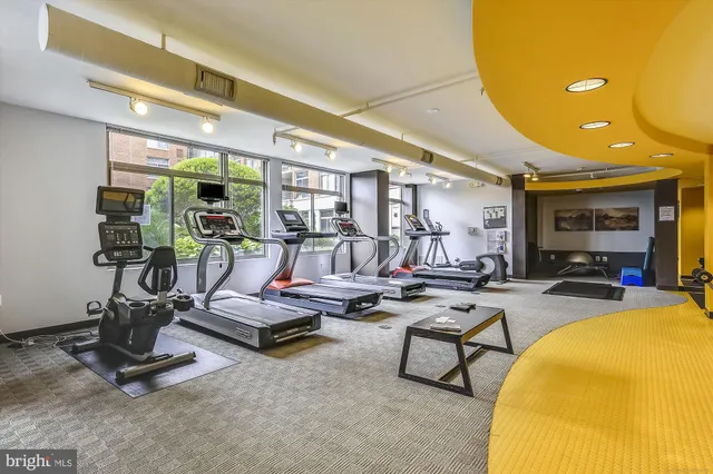 $2,350 | 3600 South Glebe Road, Unit 509W, Arlington, VA 22202