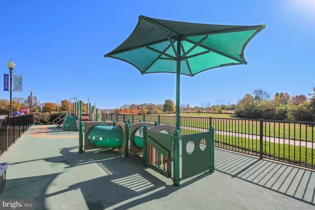 $2,350 | 3600 South Glebe Road, Unit 509W, Arlington, VA 22202