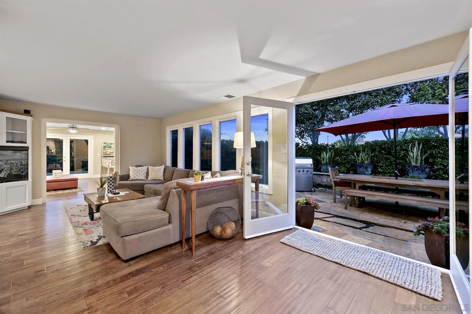 170 Andrew Avenue Encinitas, CA 92024 - Photo 16 of 27 Gallery Image 16