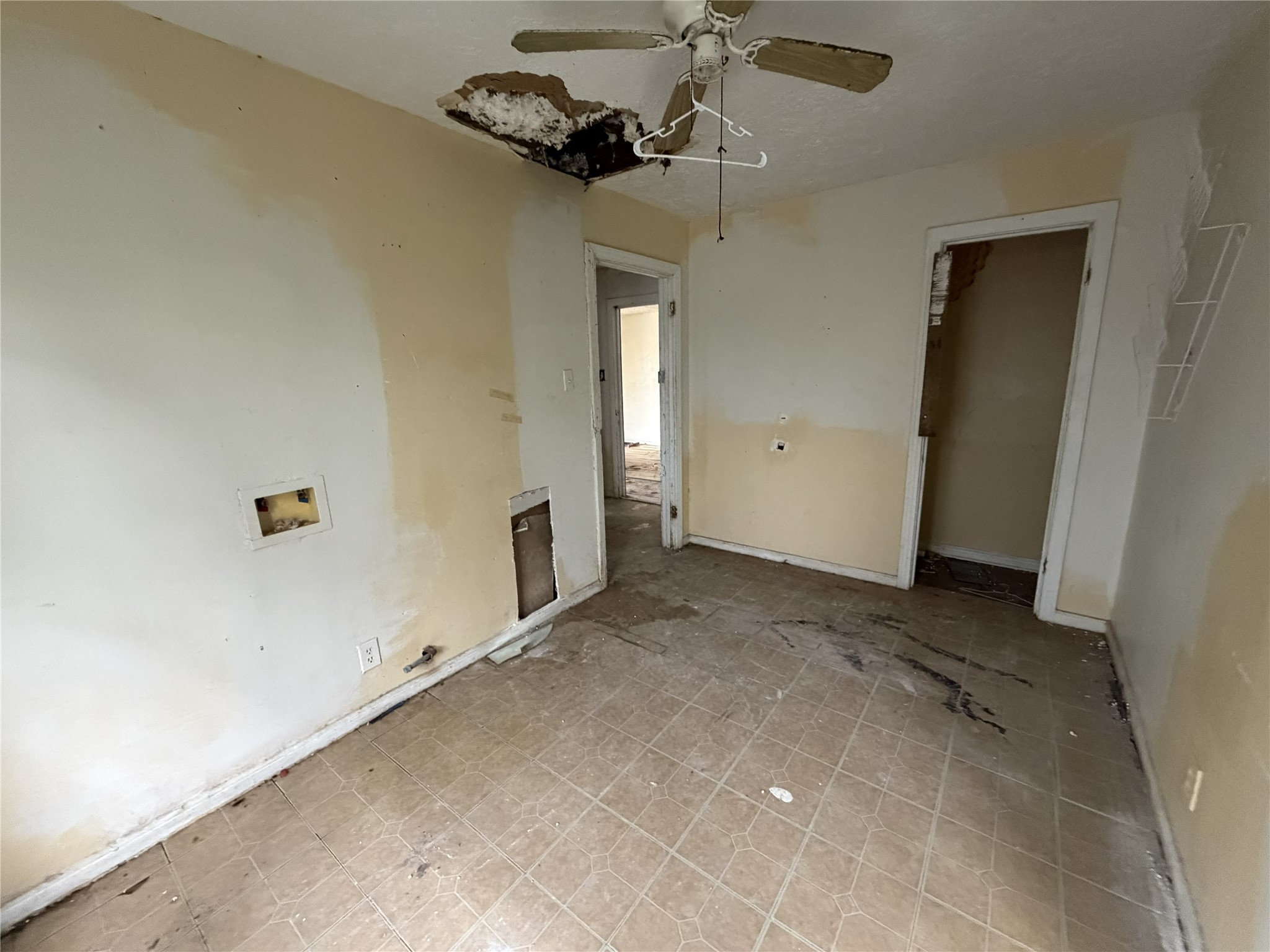 6135 Sidney Street Houston, TX 77021 - Photo 7 of 20