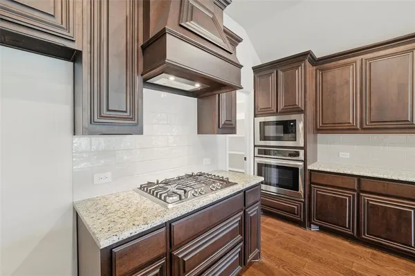 $2,750 | 520 Lowland Lane, Waxahachie, TX 75165