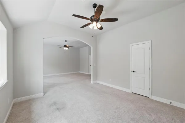 $2,750 | 520 Lowland Lane, Waxahachie, TX 75165