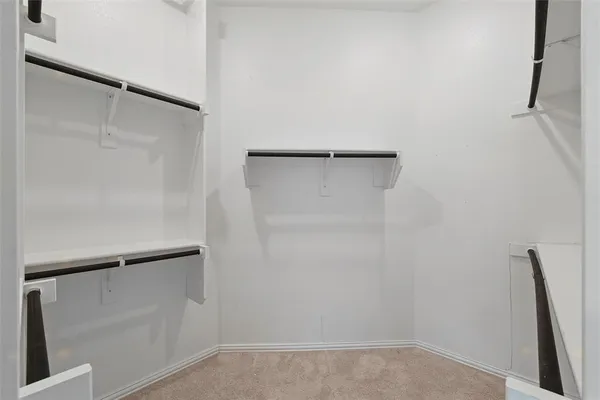 $2,750 | 520 Lowland Lane, Waxahachie, TX 75165