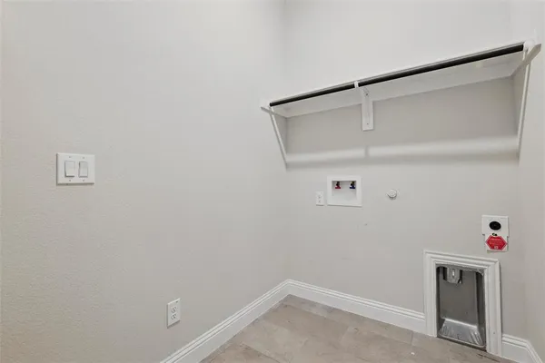 $2,750 | 520 Lowland Lane, Waxahachie, TX 75165