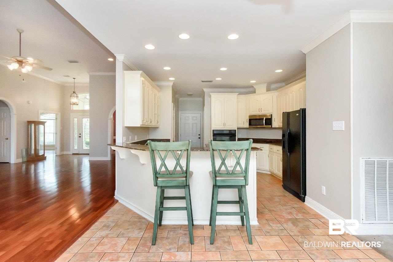 10674 Hunters Court West Mobile, AL 36695 - Photo 5 of 35