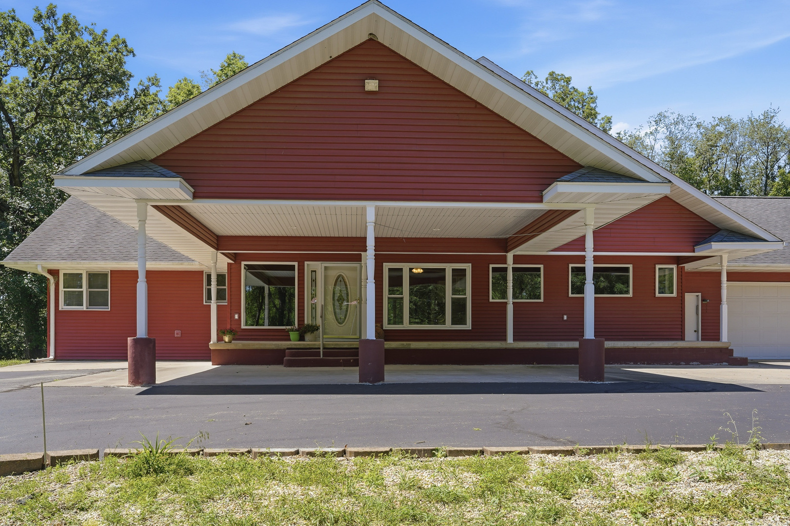 15207 Henry Road Morrison, IL 61270 - Photo 4 of 54
