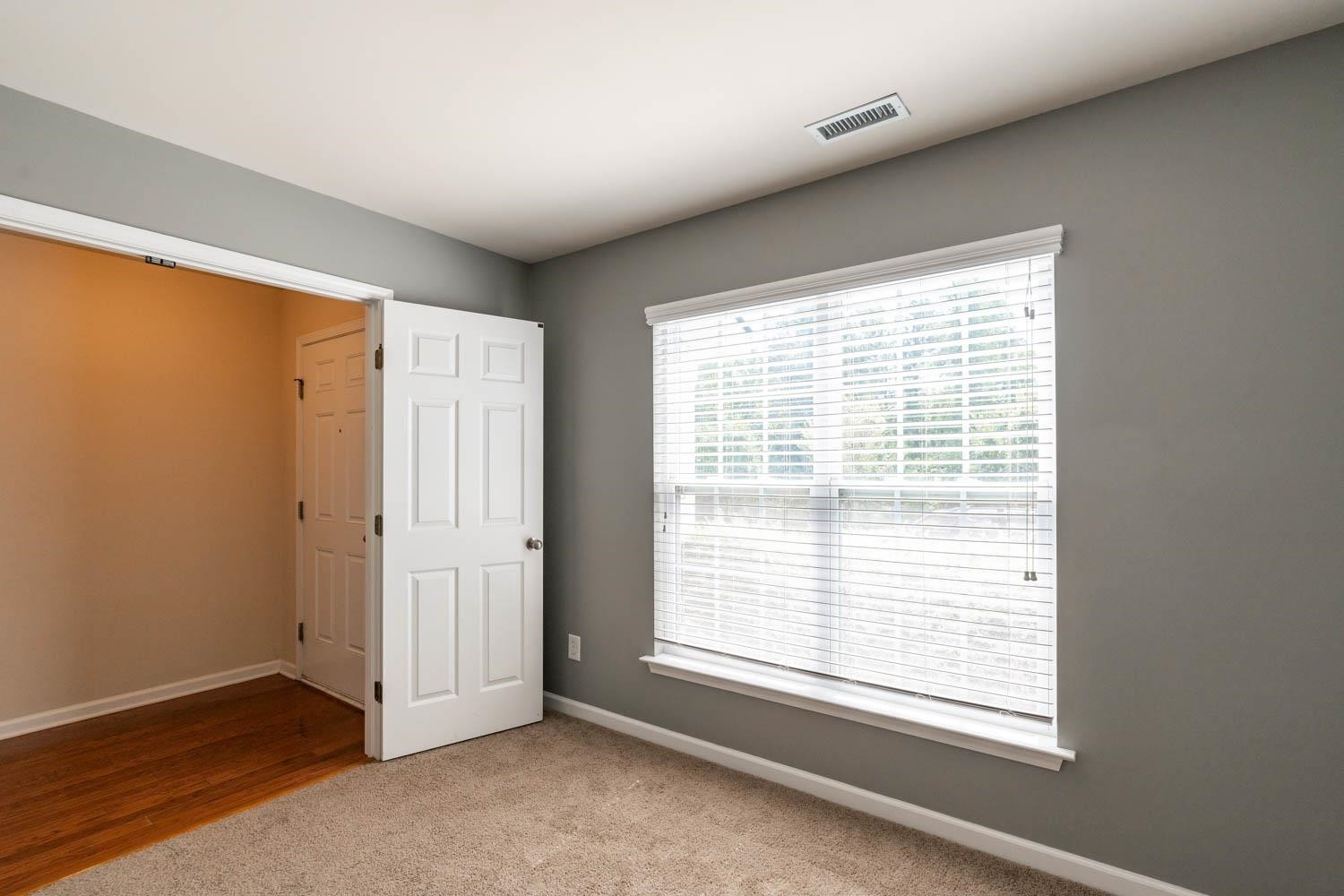 2011 Summerhouse Road Cary, NC 27519 - Photo 4 of 21 Photo 4
