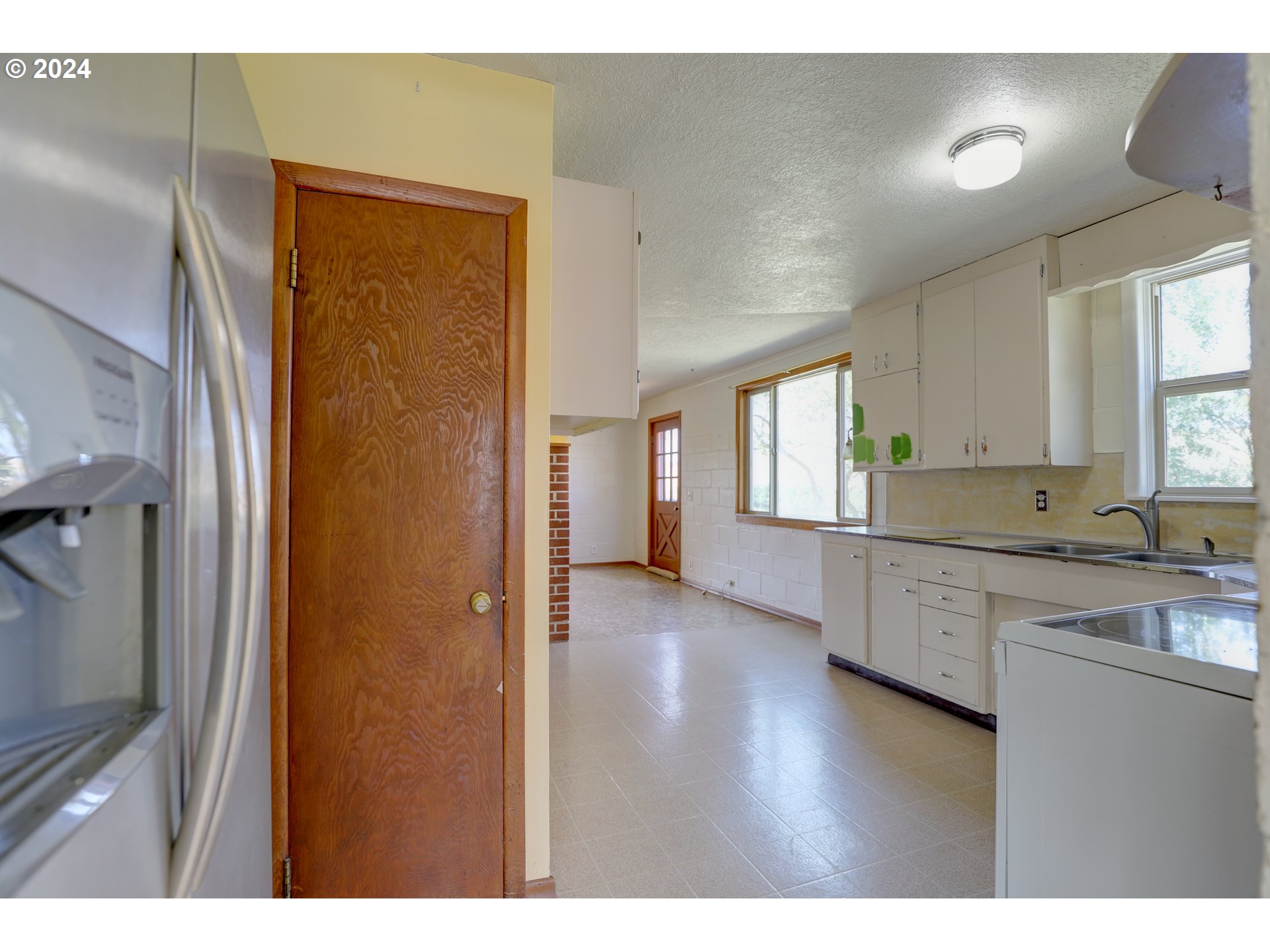 83166 Dufur Valley Road Dufur, OR 97021 - Photo 13 of 48 Gallery Image 13