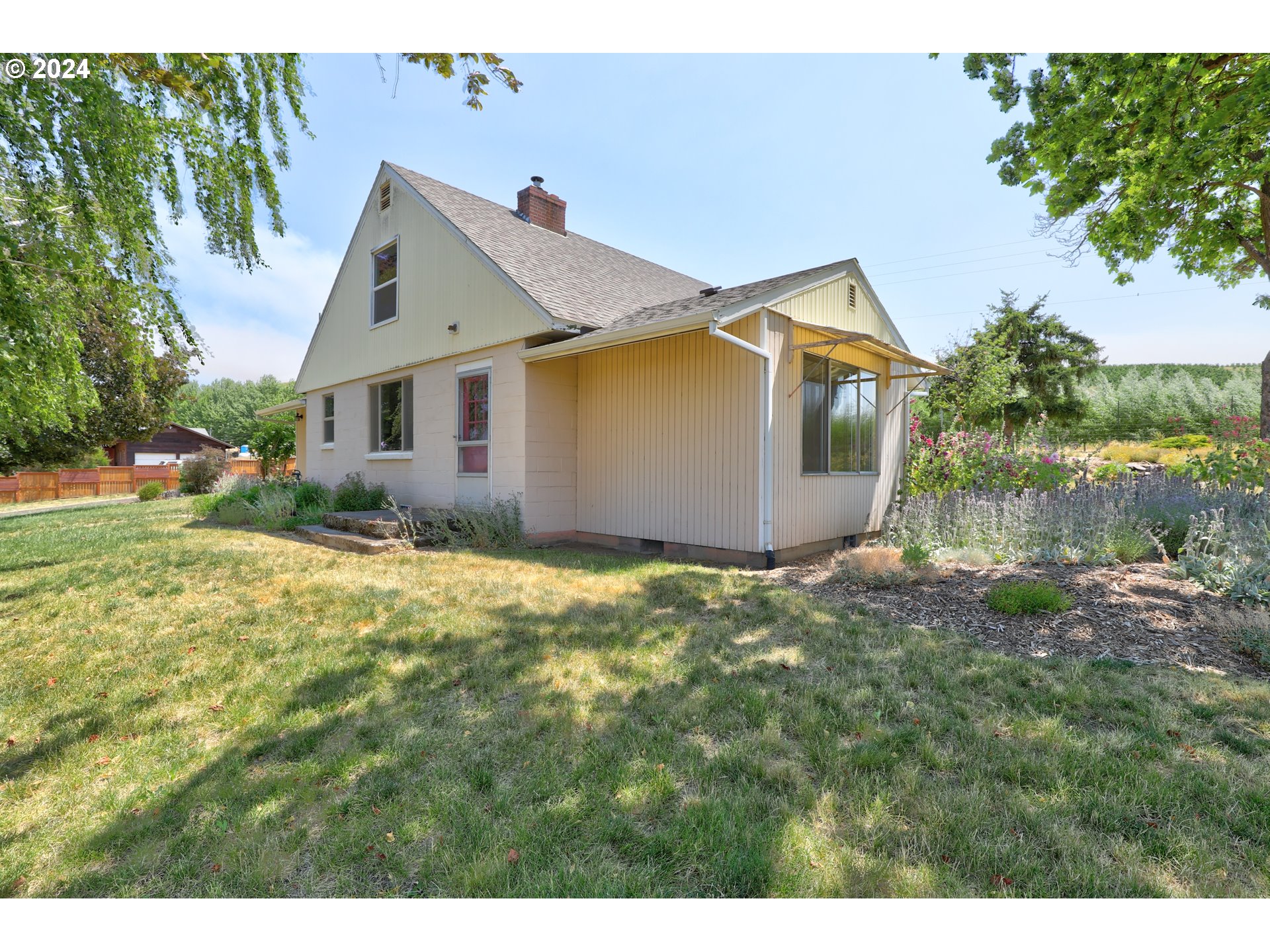 83166 Dufur Valley Road Dufur, OR 97021 - Photo 31 of 48 Gallery Image 31