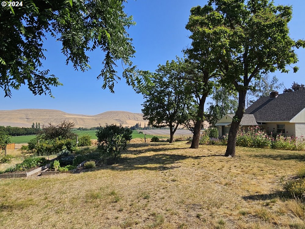 83166 Dufur Valley Road Dufur, OR 97021 - Photo 34 of 48 Gallery Image 34