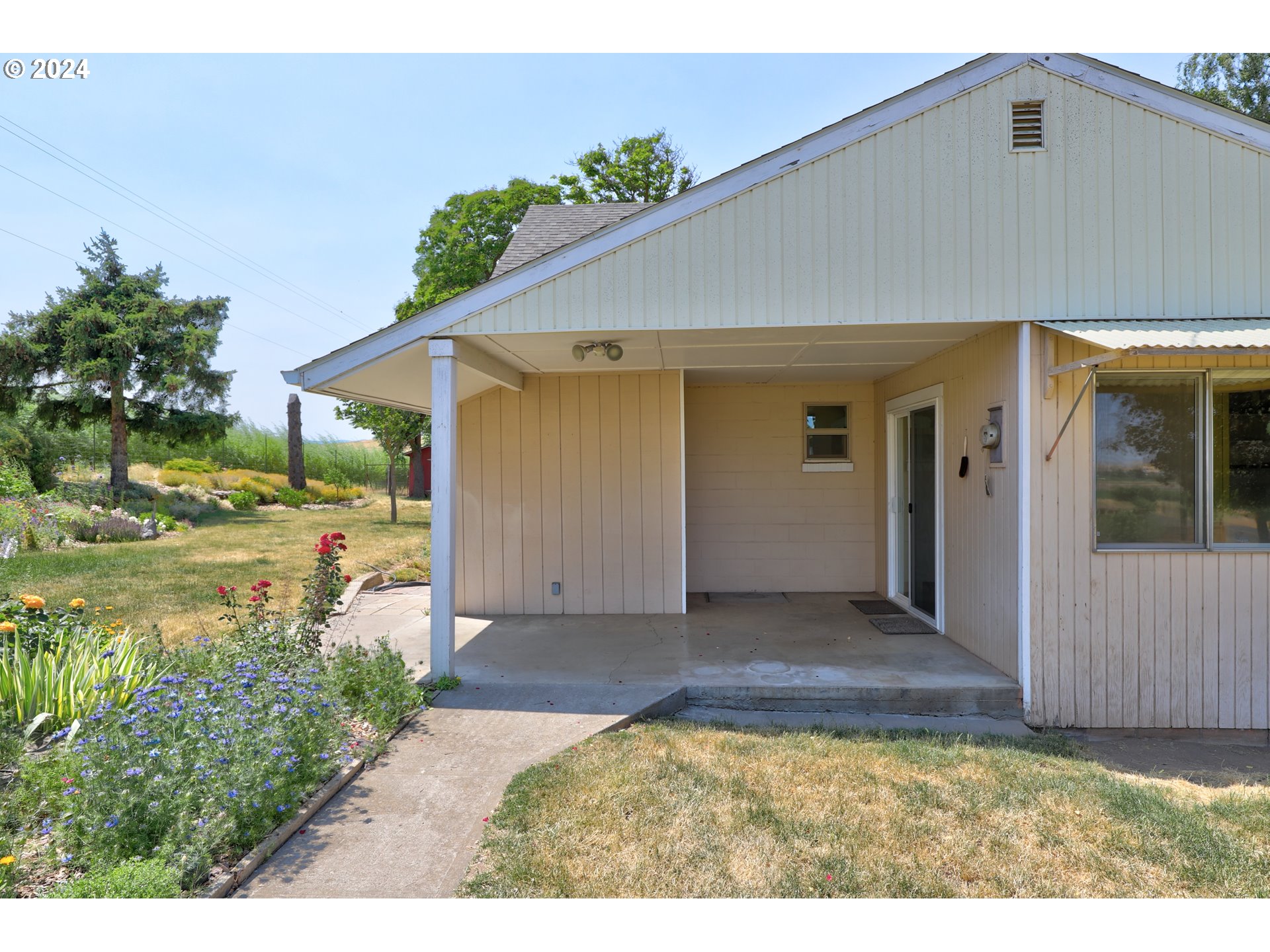 83166 Dufur Valley Road Dufur, OR 97021 - Photo 44 of 48 Gallery Image 44