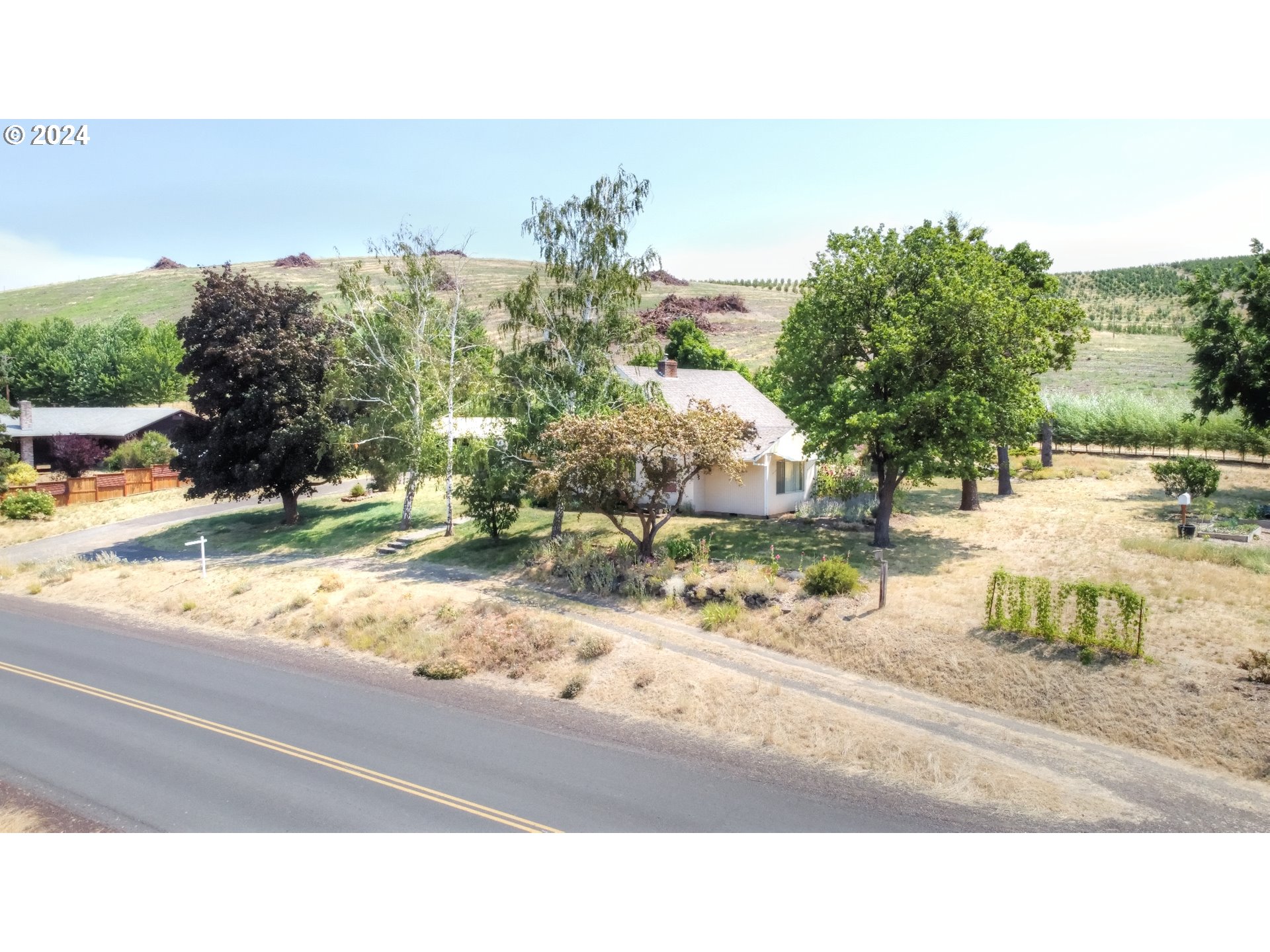 83166 Dufur Valley Road Dufur, OR 97021 - Photo 47 of 48 Gallery Image 47