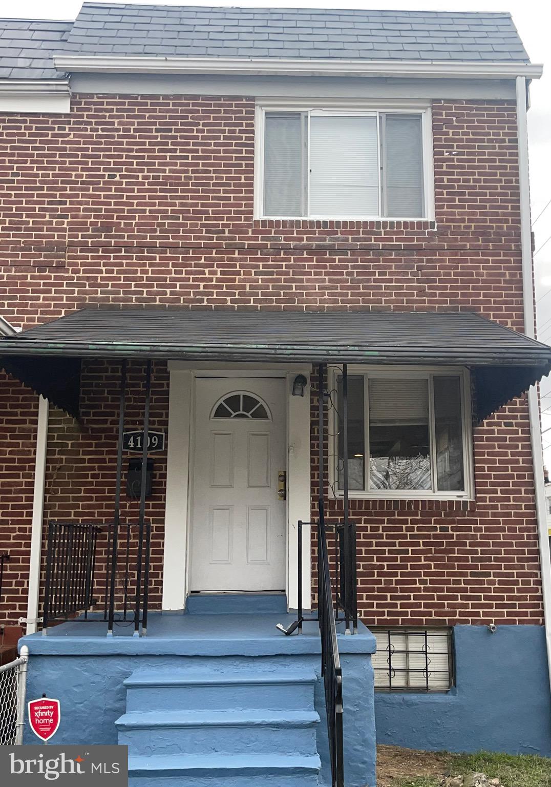 4109 Flowerton Road Baltimore, MD 21229 - Photo 1 of 12 Front